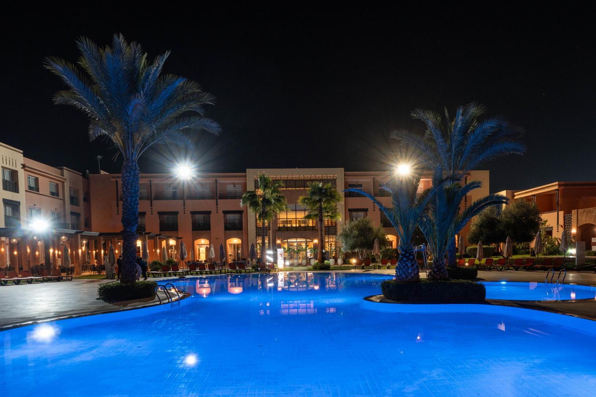 ホテル Zephyr Targa Marrakech マラケシュ エクステリア 写真